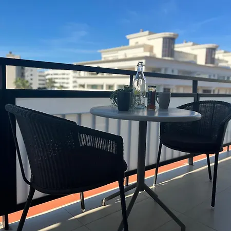 Larysol Apartment *